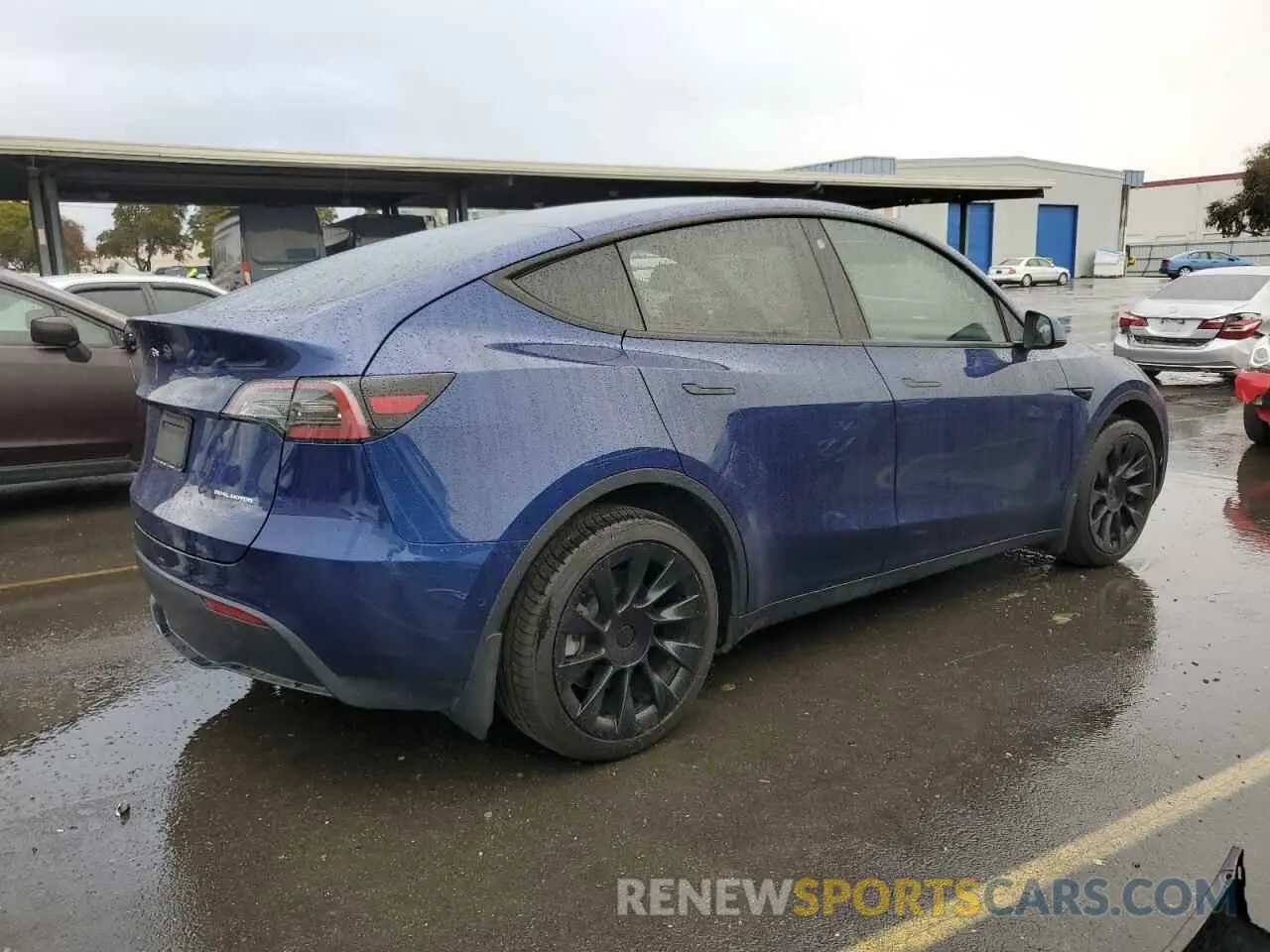 3 fotografías del automóvil dañado 7SAYGDEE3NF461425 TESLA MODEL Y 2022