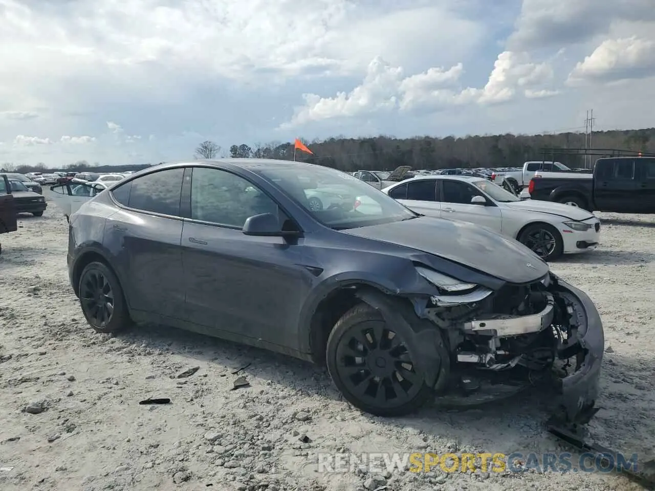 4 fotografías del automóvil dañado 7SAYGDEE3NF481223 TESLA MODEL Y 2022