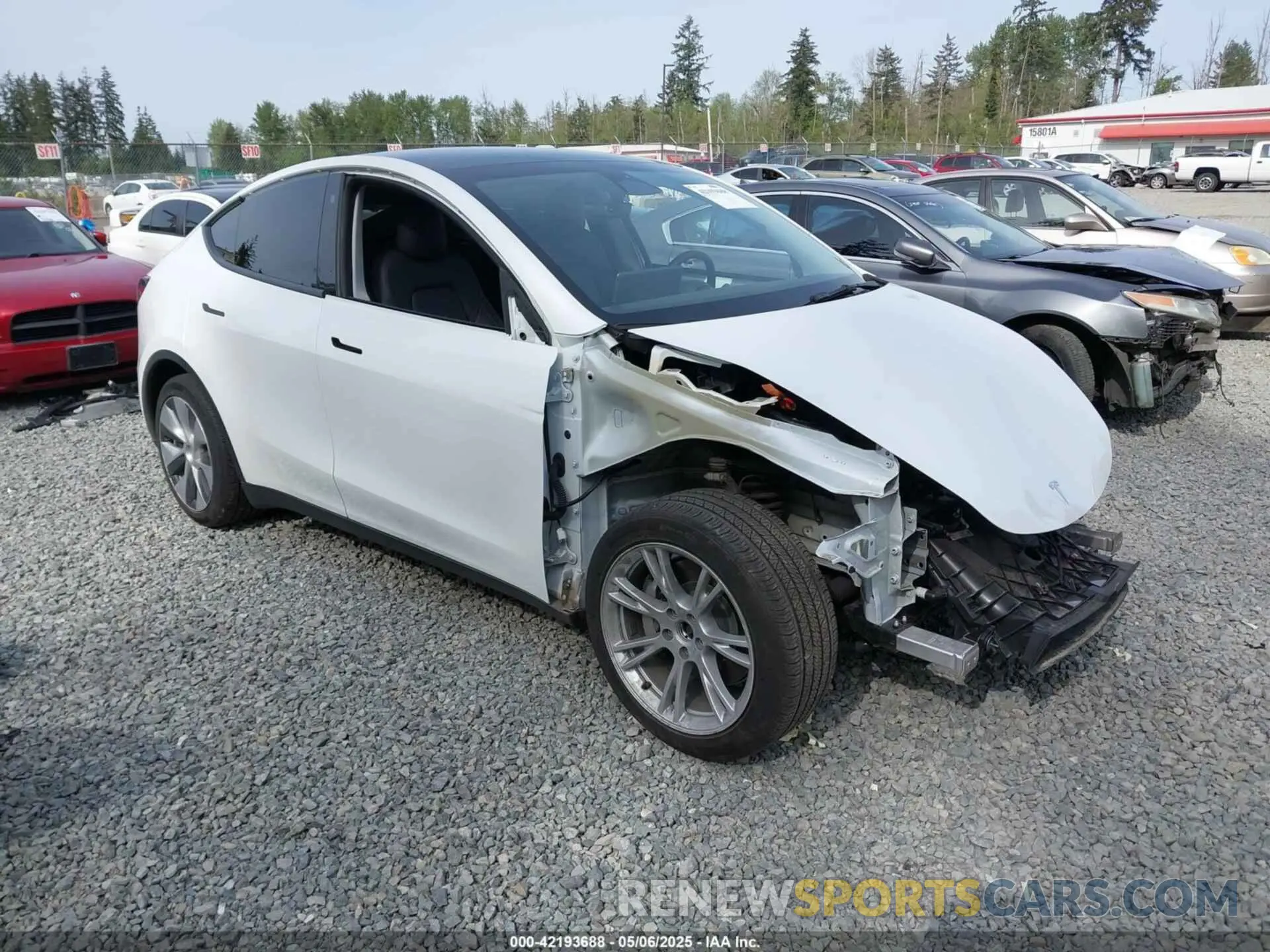 1 fotografías del automóvil dañado 7SAYGDEE3NF513510 TESLA MODEL Y 2022