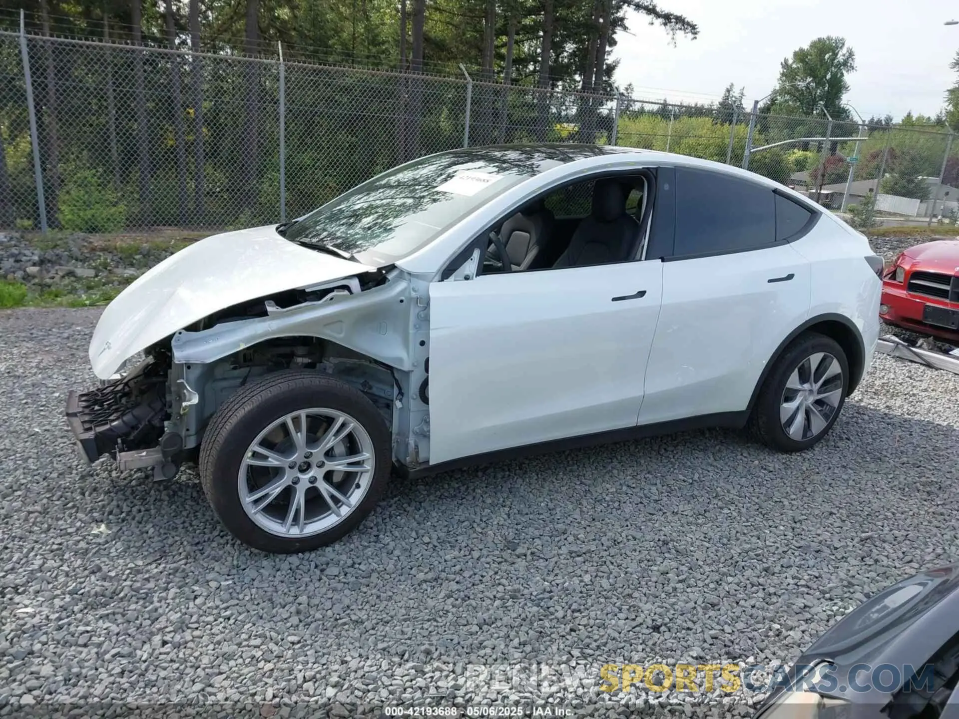15 fotografías del automóvil dañado 7SAYGDEE3NF513510 TESLA MODEL Y 2022