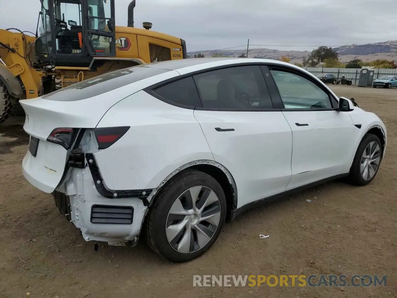 3 fotografías del automóvil dañado 7SAYGDEE3NF561086 TESLA MODEL Y 2022