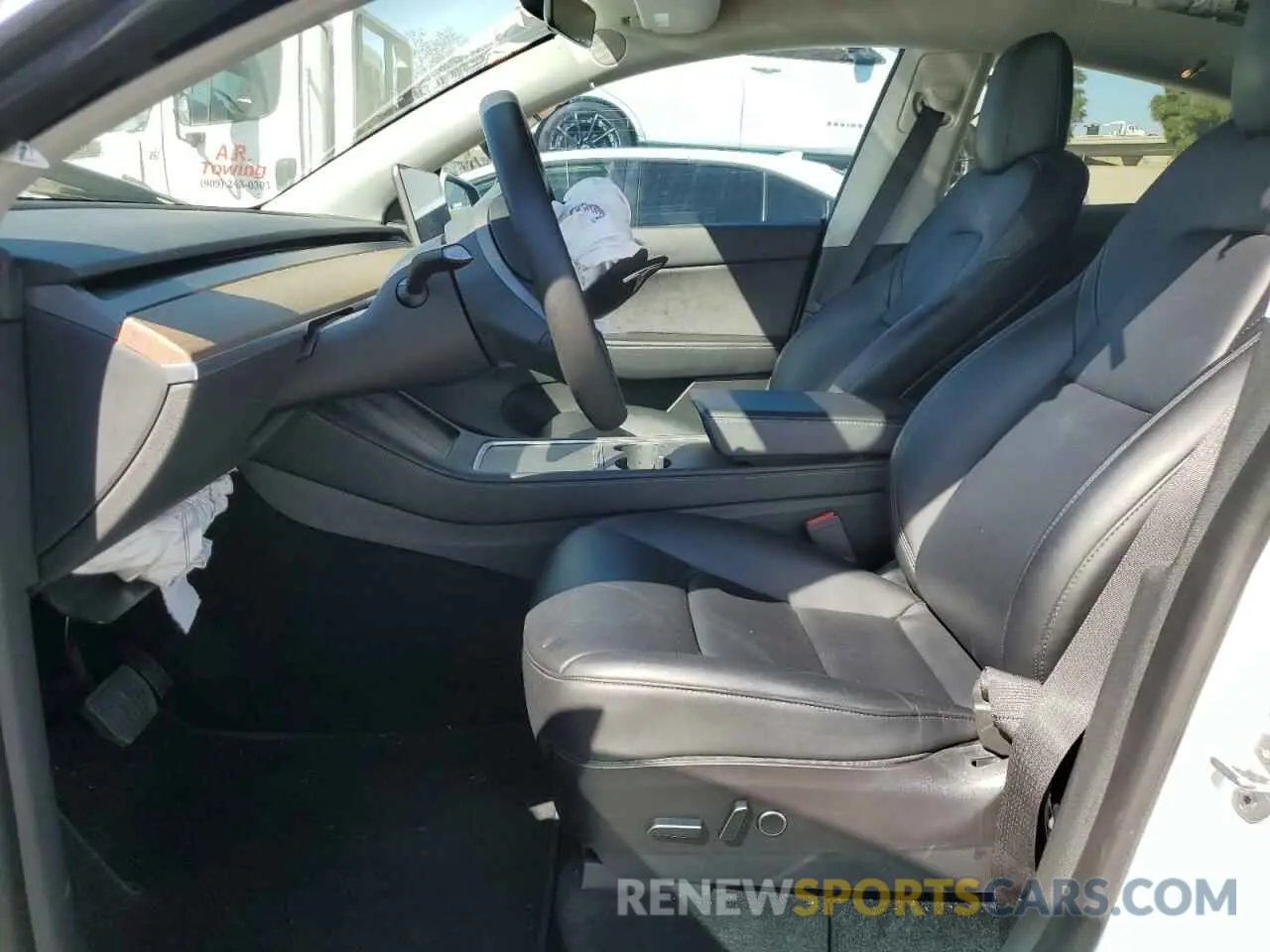 7 fotografías del automóvil dañado 7SAYGDEE4NF357428 TESLA MODEL Y 2022
