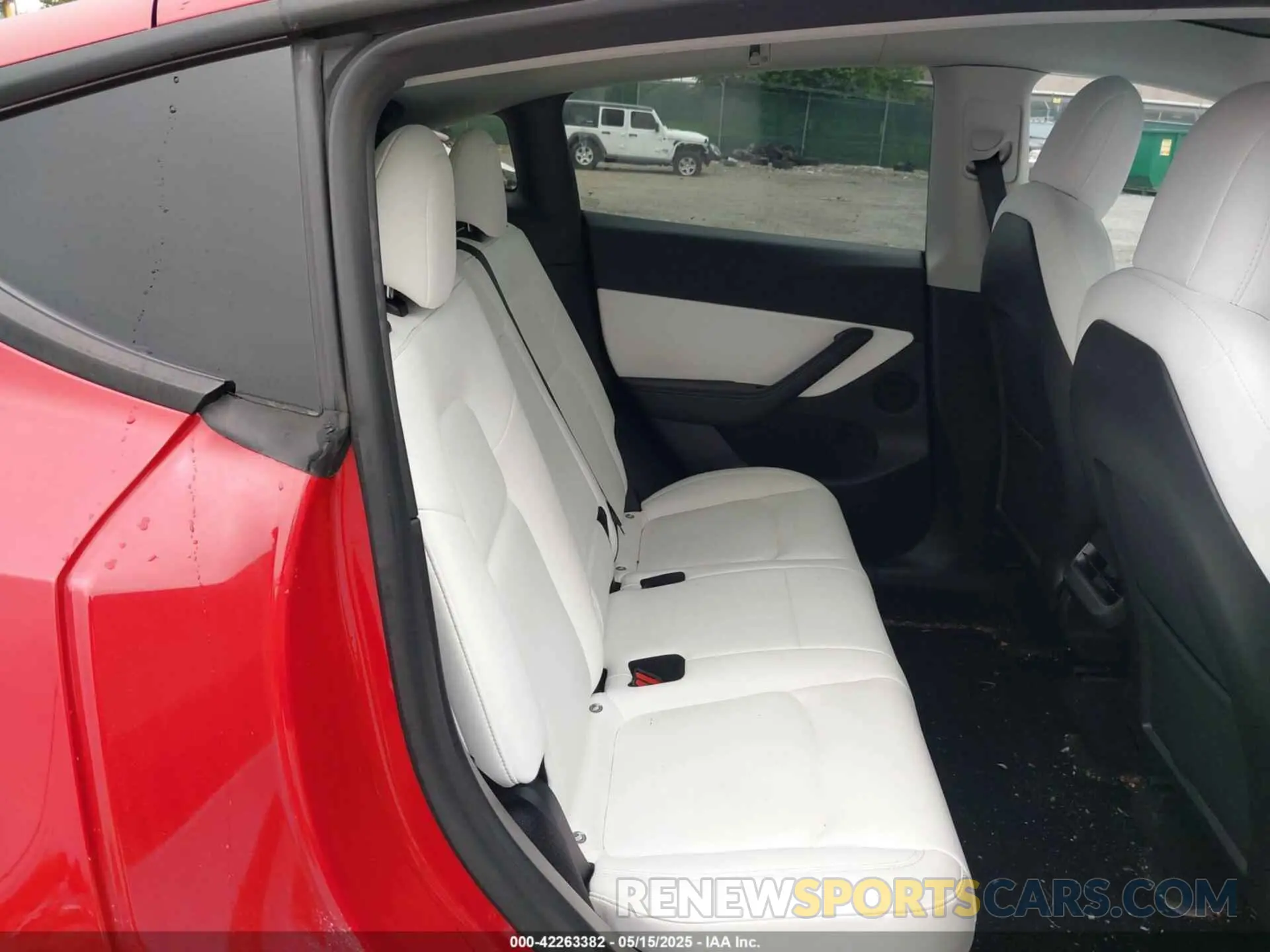 8 fotografías del automóvil dañado 7SAYGDEE4NF379574 TESLA MODEL Y 2022