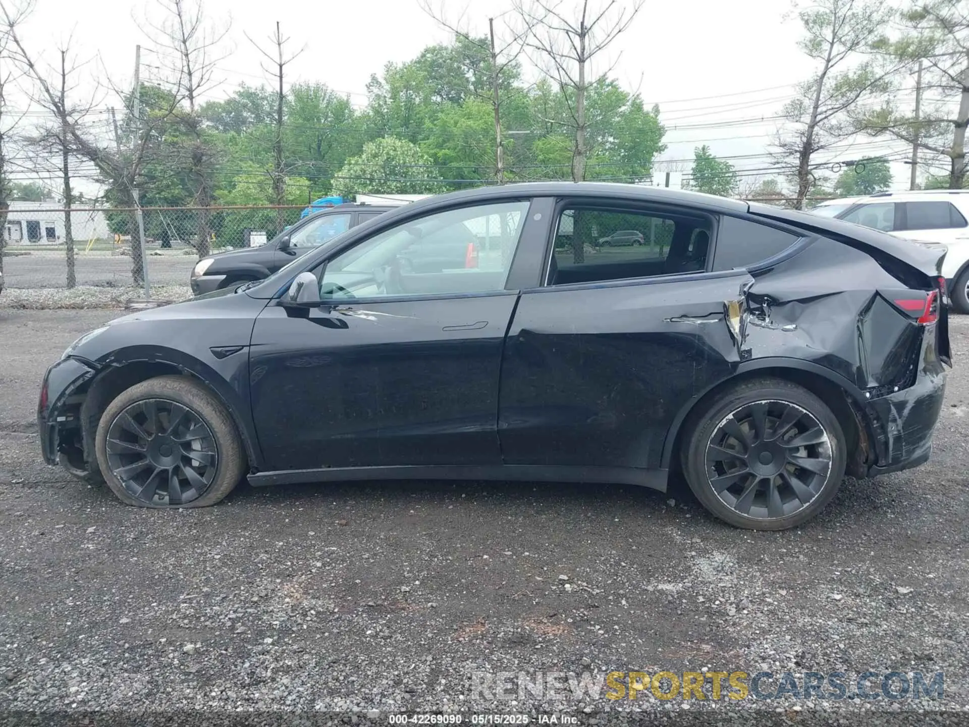 14 fotografías del automóvil dañado 7SAYGDEE4NF436212 TESLA MODEL Y 2022