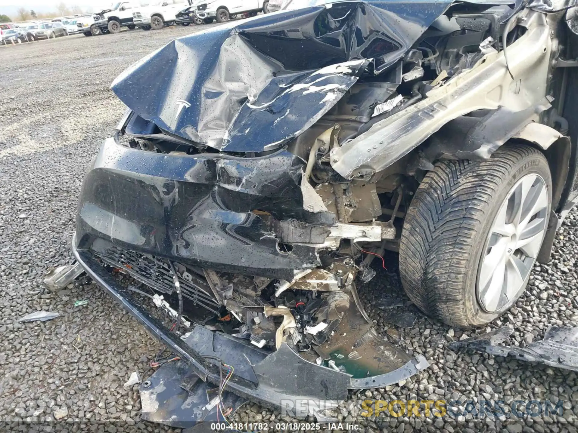 6 fotografías del automóvil dañado 7SAYGDEE4NF447985 TESLA MODEL Y 2022