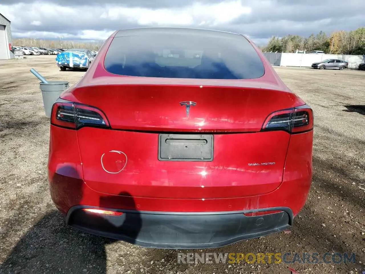 6 fotografías del automóvil dañado 7SAYGDEE4NF544801 TESLA MODEL Y 2022