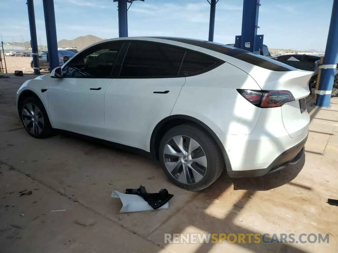 2 fotografías del automóvil dañado 7SAYGDEE5NA015841 TESLA MODEL Y 2022