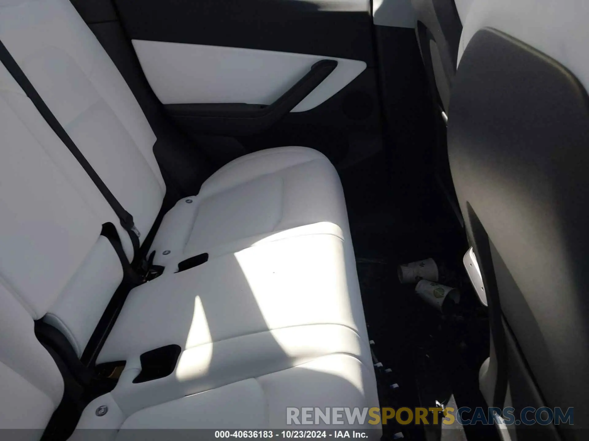 8 fotografías del automóvil dañado 7SAYGDEE5NF353422 TESLA MODEL Y 2022