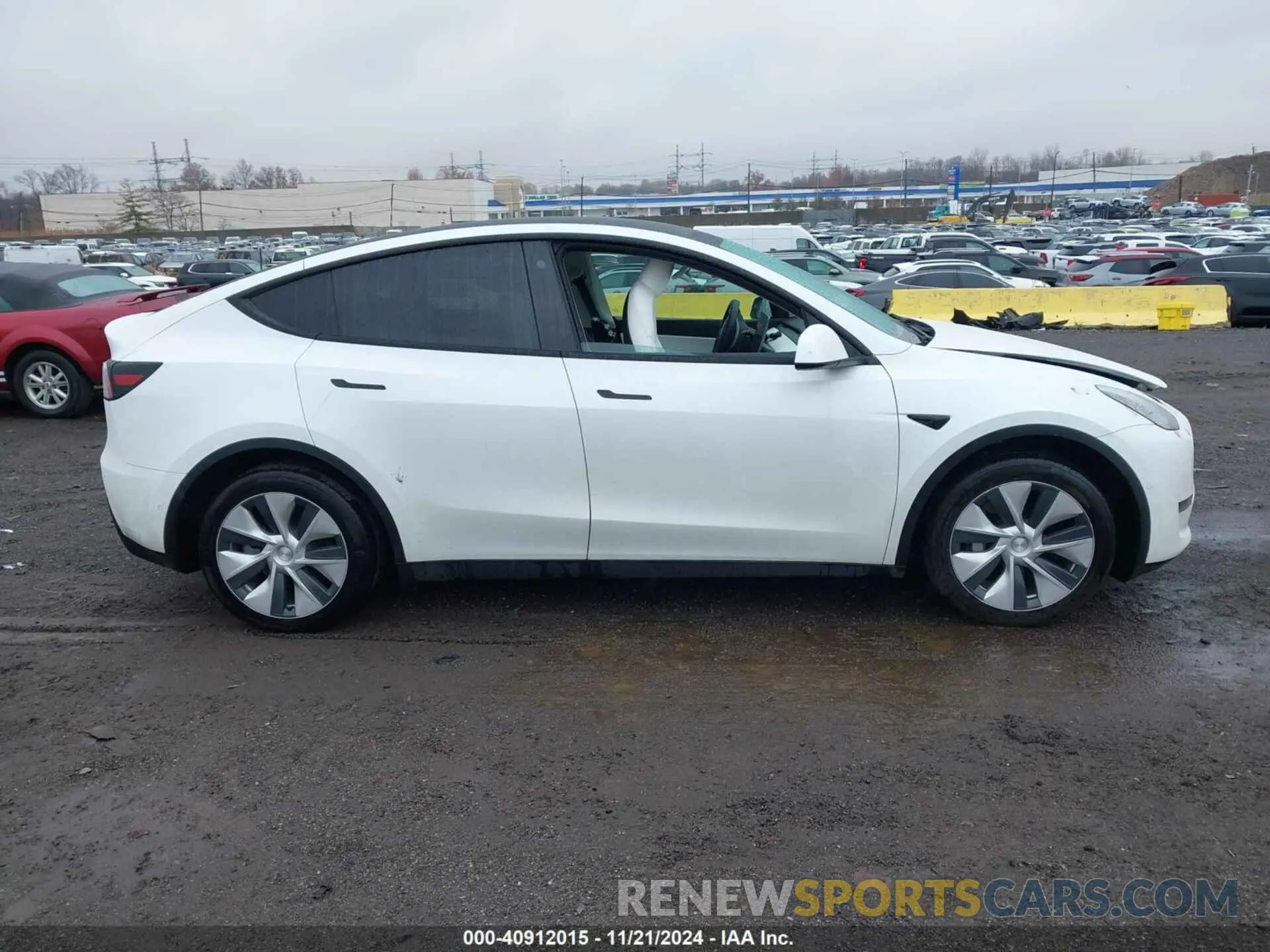12 fotografías del automóvil dañado 7SAYGDEE5NF389692 TESLA MODEL Y 2022