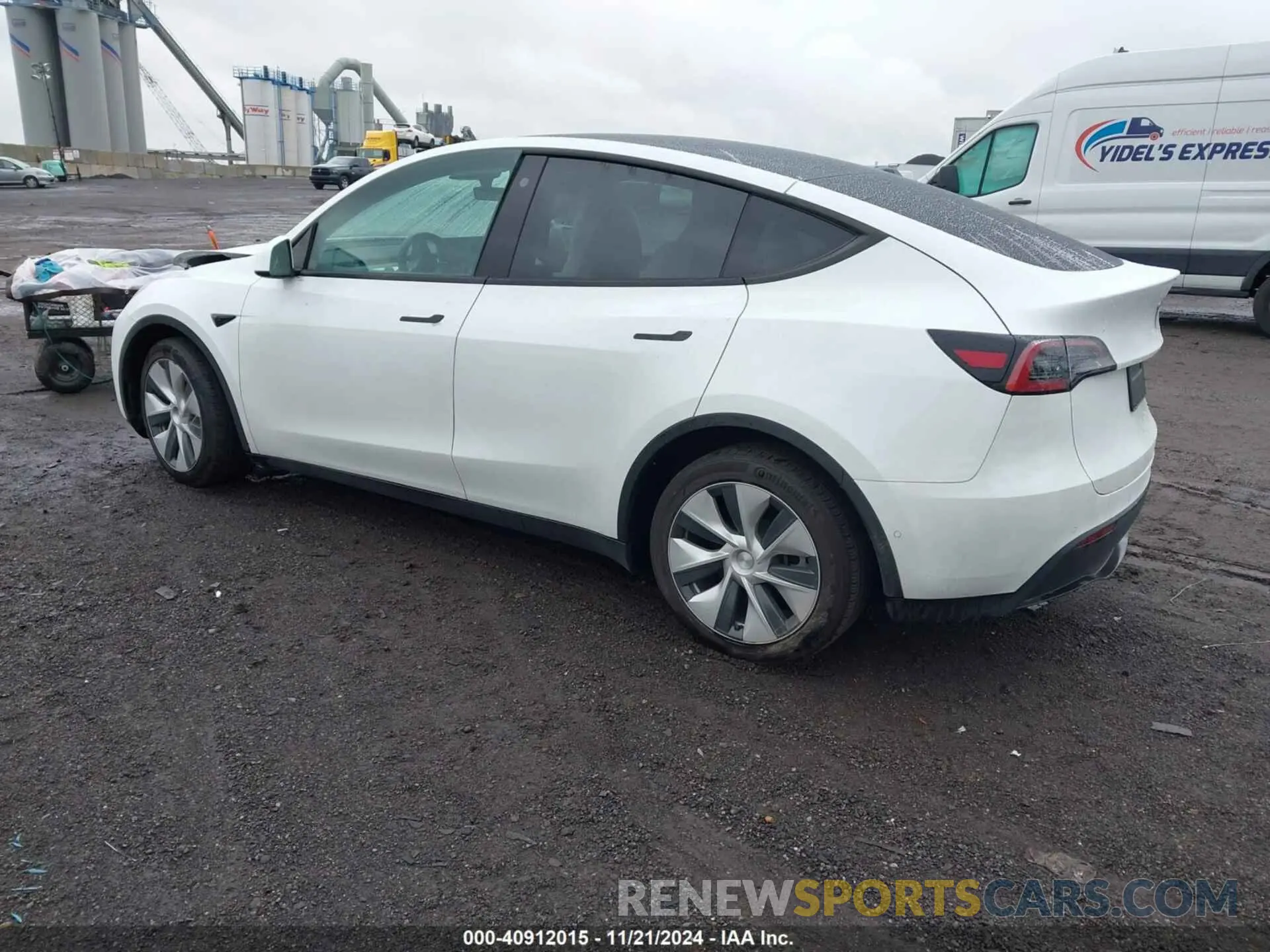 3 fotografías del automóvil dañado 7SAYGDEE5NF389692 TESLA MODEL Y 2022