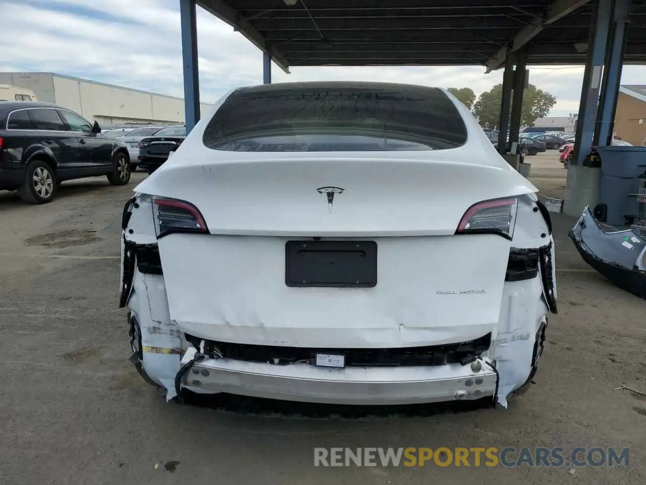 6 fotografías del automóvil dañado 7SAYGDEE5NF435702 TESLA MODEL Y 2022