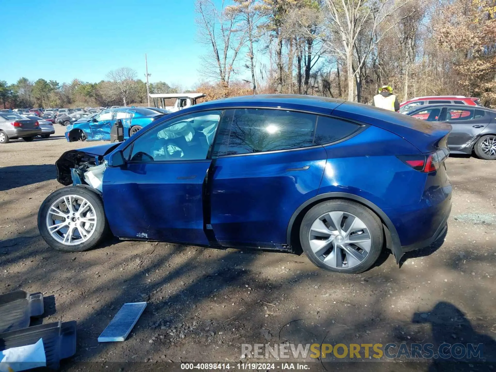 14 fotografías del automóvil dañado 7SAYGDEE5NF440642 TESLA MODEL Y 2022