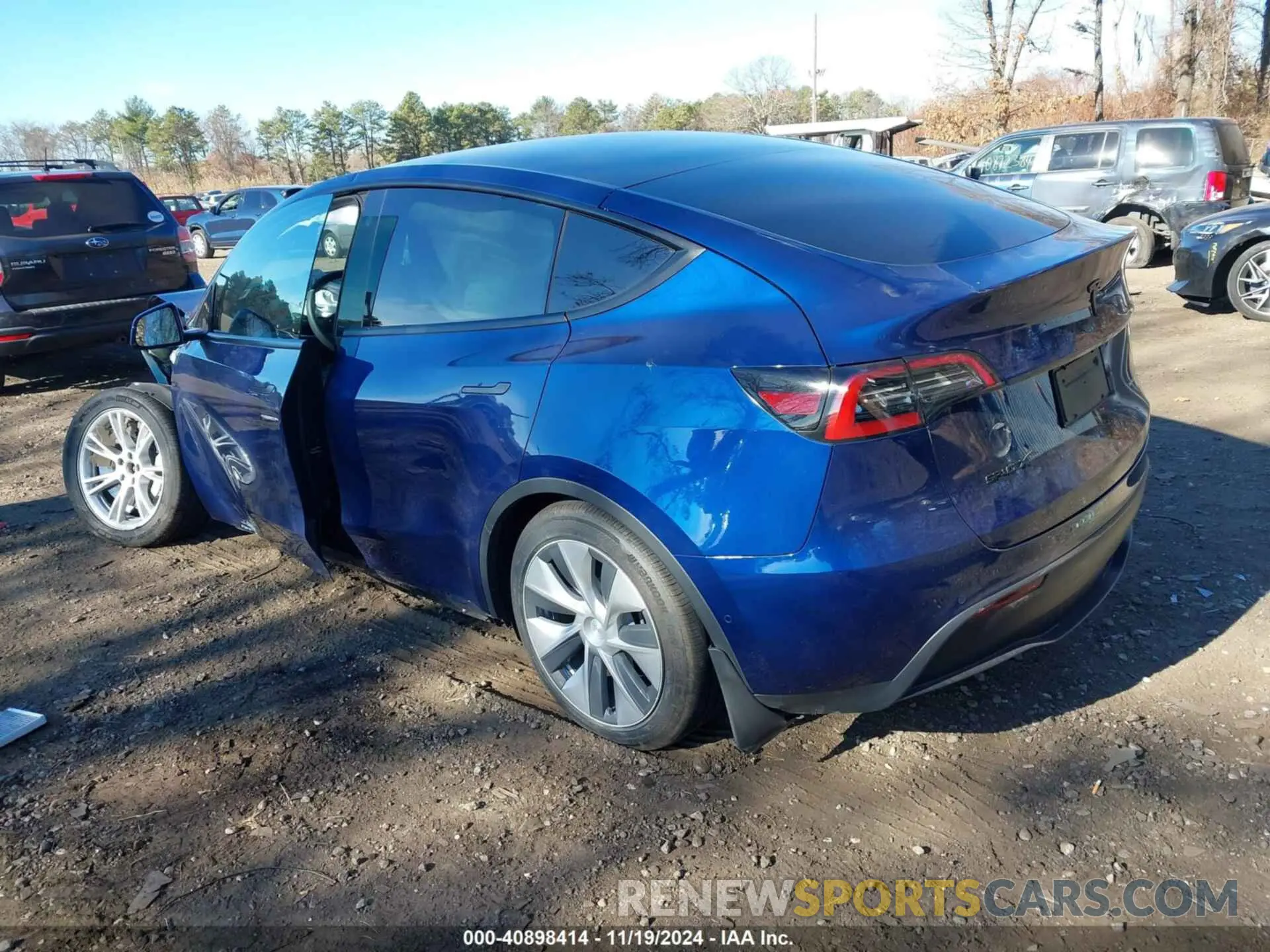 3 fotografías del automóvil dañado 7SAYGDEE5NF440642 TESLA MODEL Y 2022