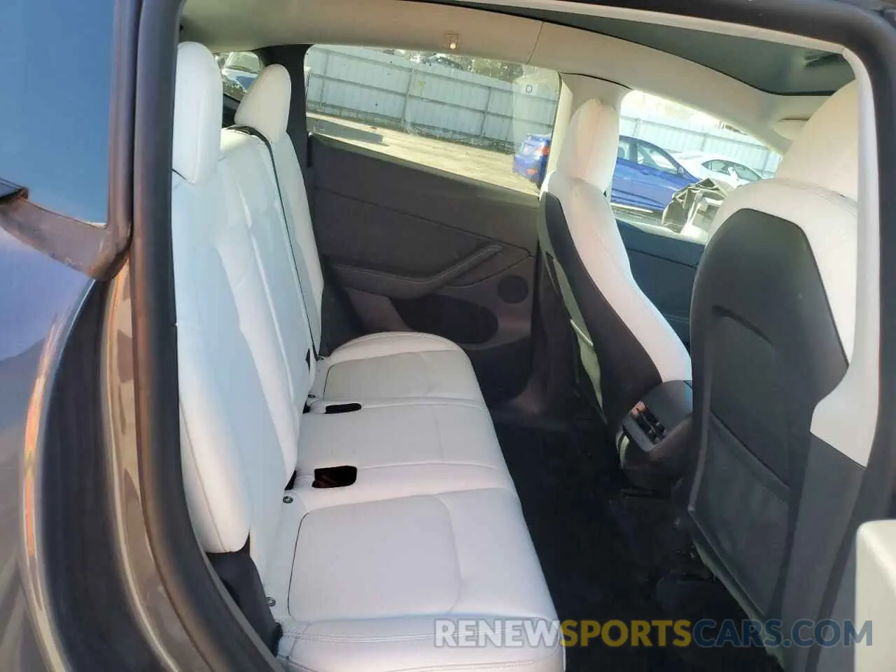 10 fotografías del automóvil dañado 7SAYGDEE5NF553071 TESLA MODEL Y 2022