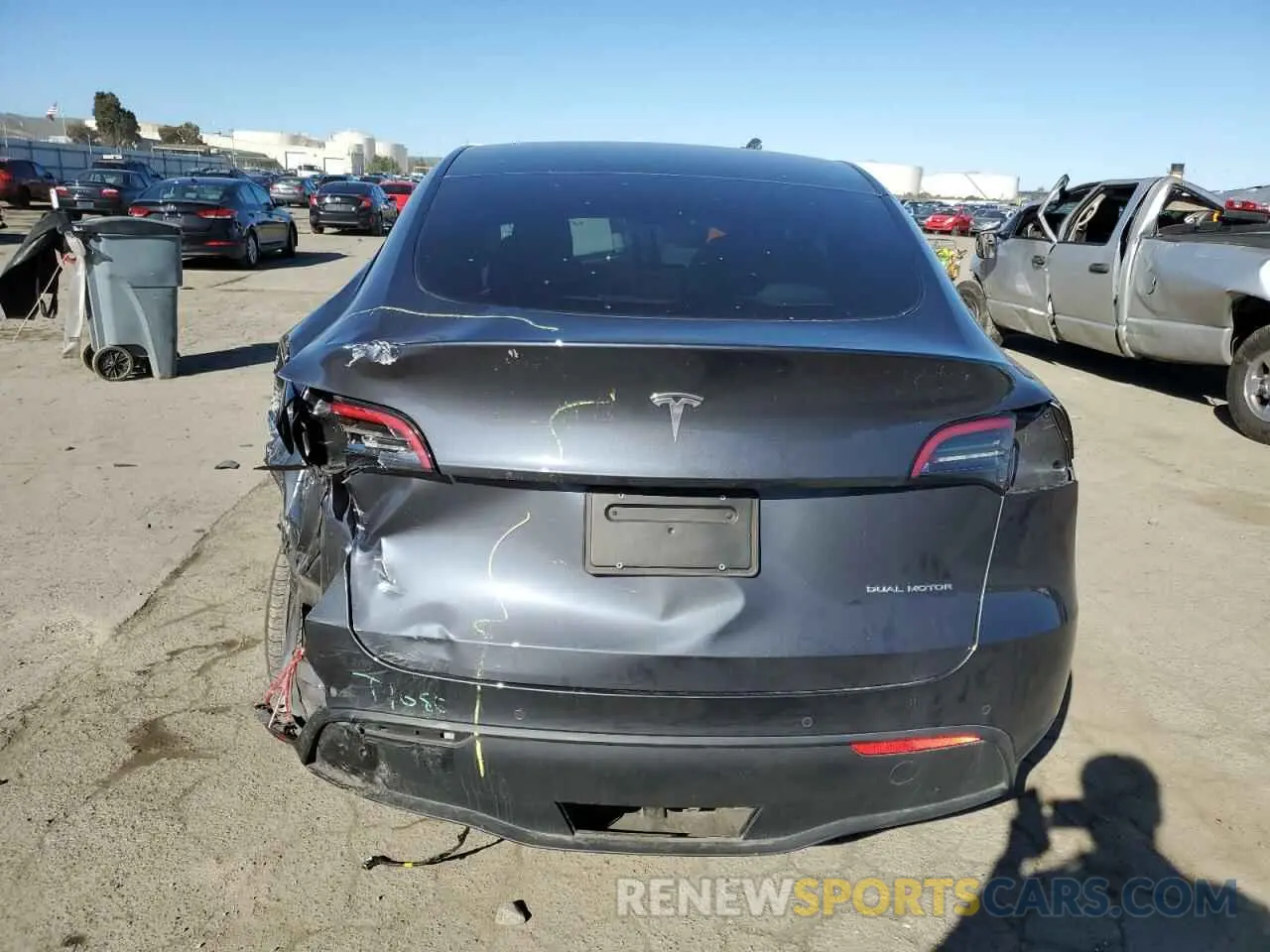 6 fotografías del automóvil dañado 7SAYGDEE5NF553071 TESLA MODEL Y 2022