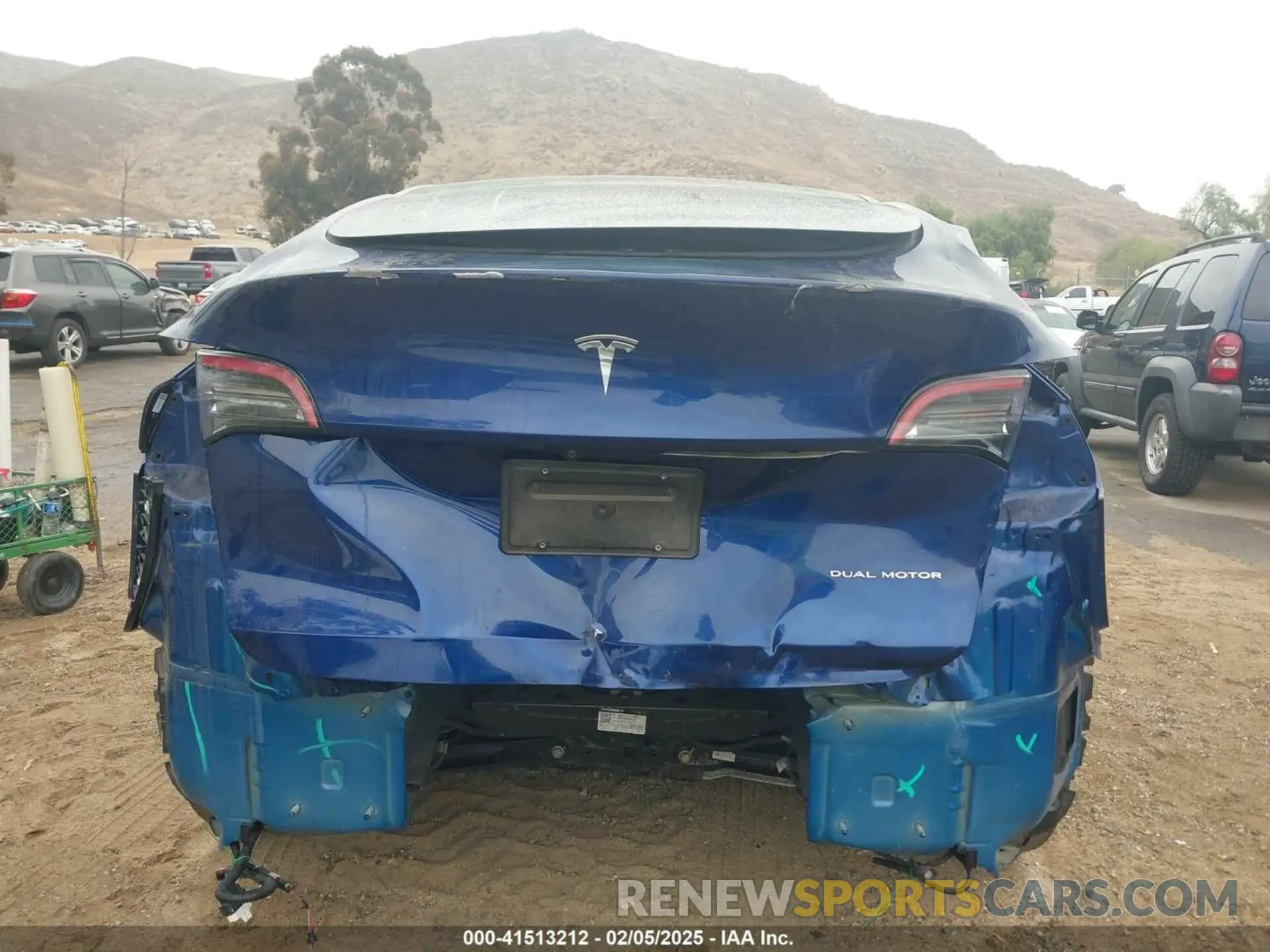 17 fotografías del automóvil dañado 7SAYGDEE6NA021115 TESLA MODEL Y 2022