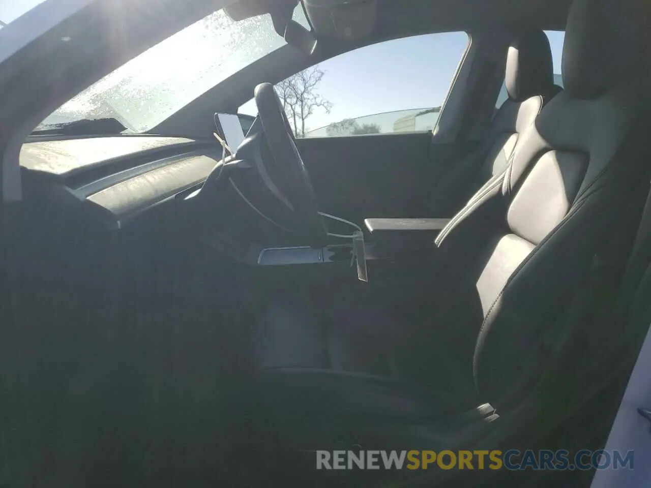 7 fotografías del automóvil dañado 7SAYGDEE6NF330165 TESLA MODEL Y 2022