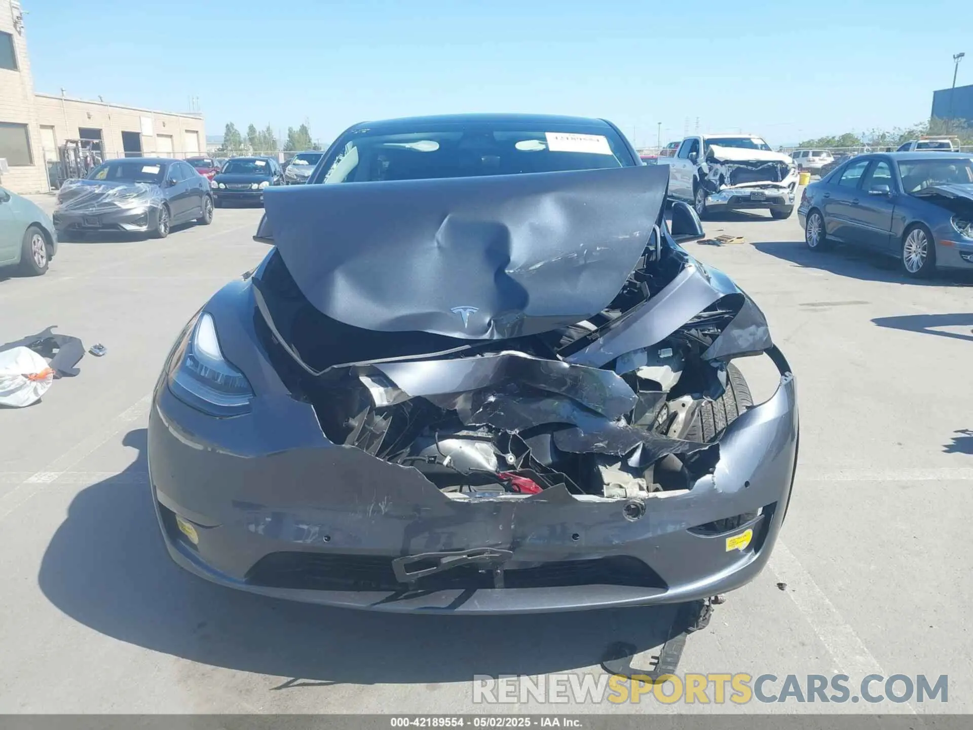 12 fotografías del automóvil dañado 7SAYGDEE6NF344583 TESLA MODEL Y 2022