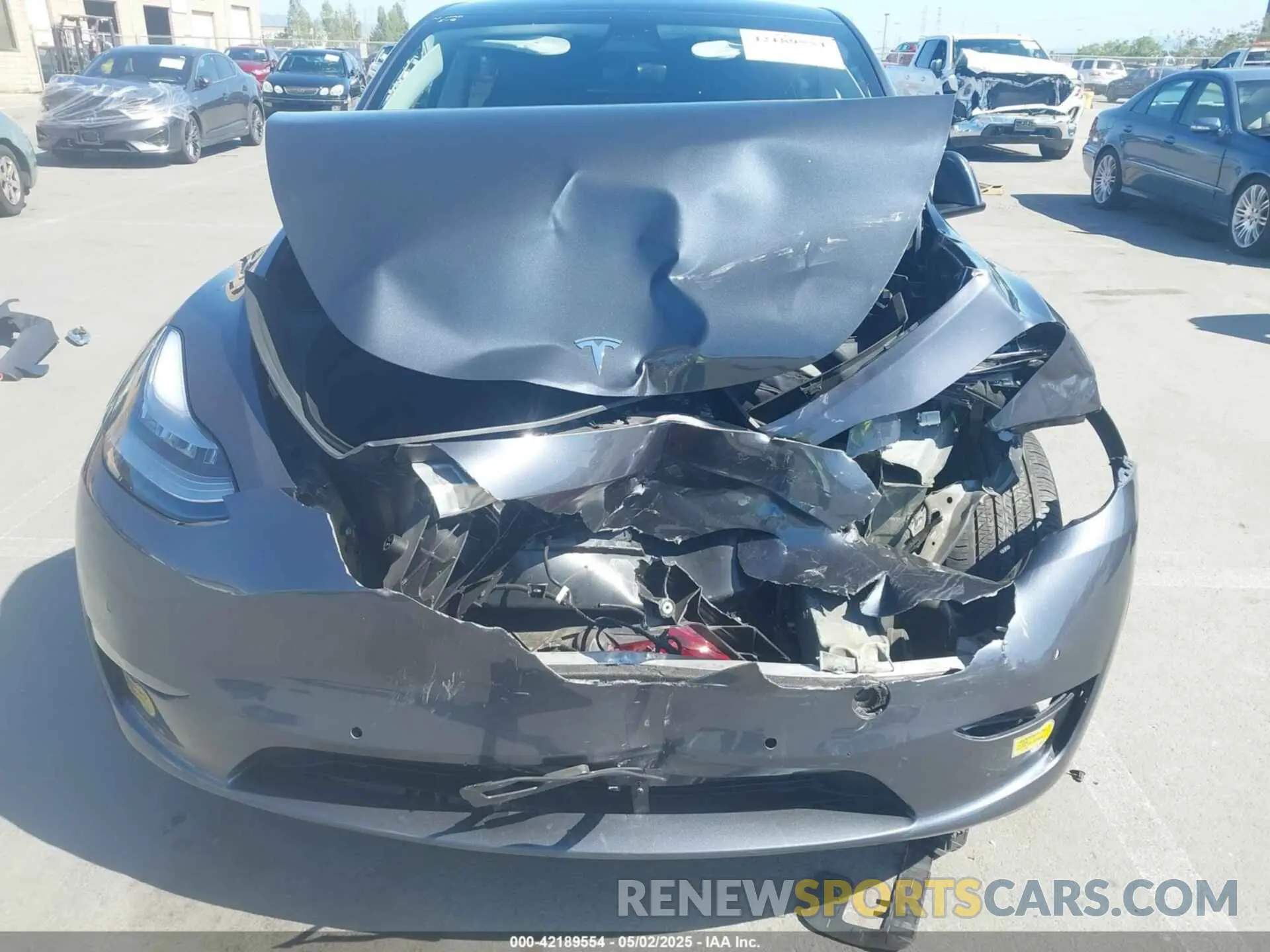 6 fotografías del automóvil dañado 7SAYGDEE6NF344583 TESLA MODEL Y 2022