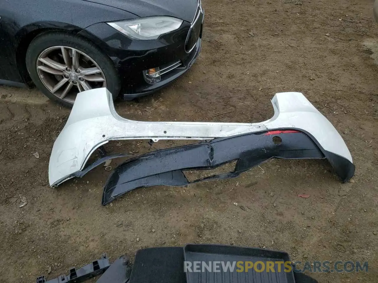 13 fotografías del automóvil dañado 7SAYGDEE6NF358063 TESLA MODEL Y 2022