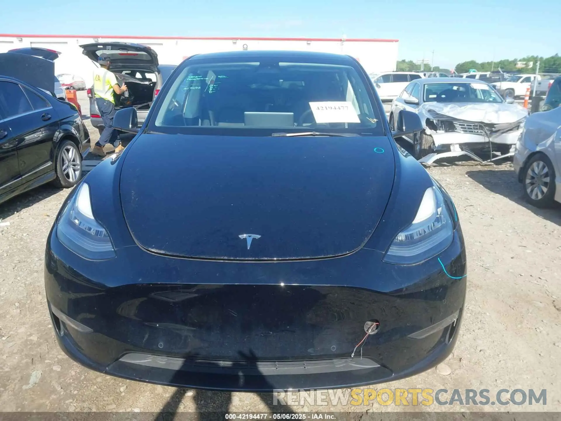 13 fotografías del automóvil dañado 7SAYGDEE6NF385120 TESLA MODEL Y 2022