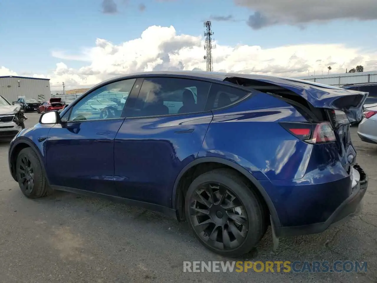 2 fotografías del automóvil dañado 7SAYGDEE6NF386736 TESLA MODEL Y 2022