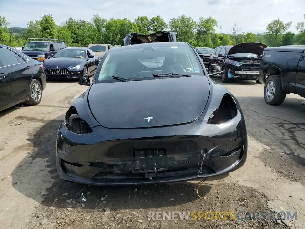 5 fotografías del automóvil dañado 7SAYGDEE6NF386753 TESLA MODEL Y 2022