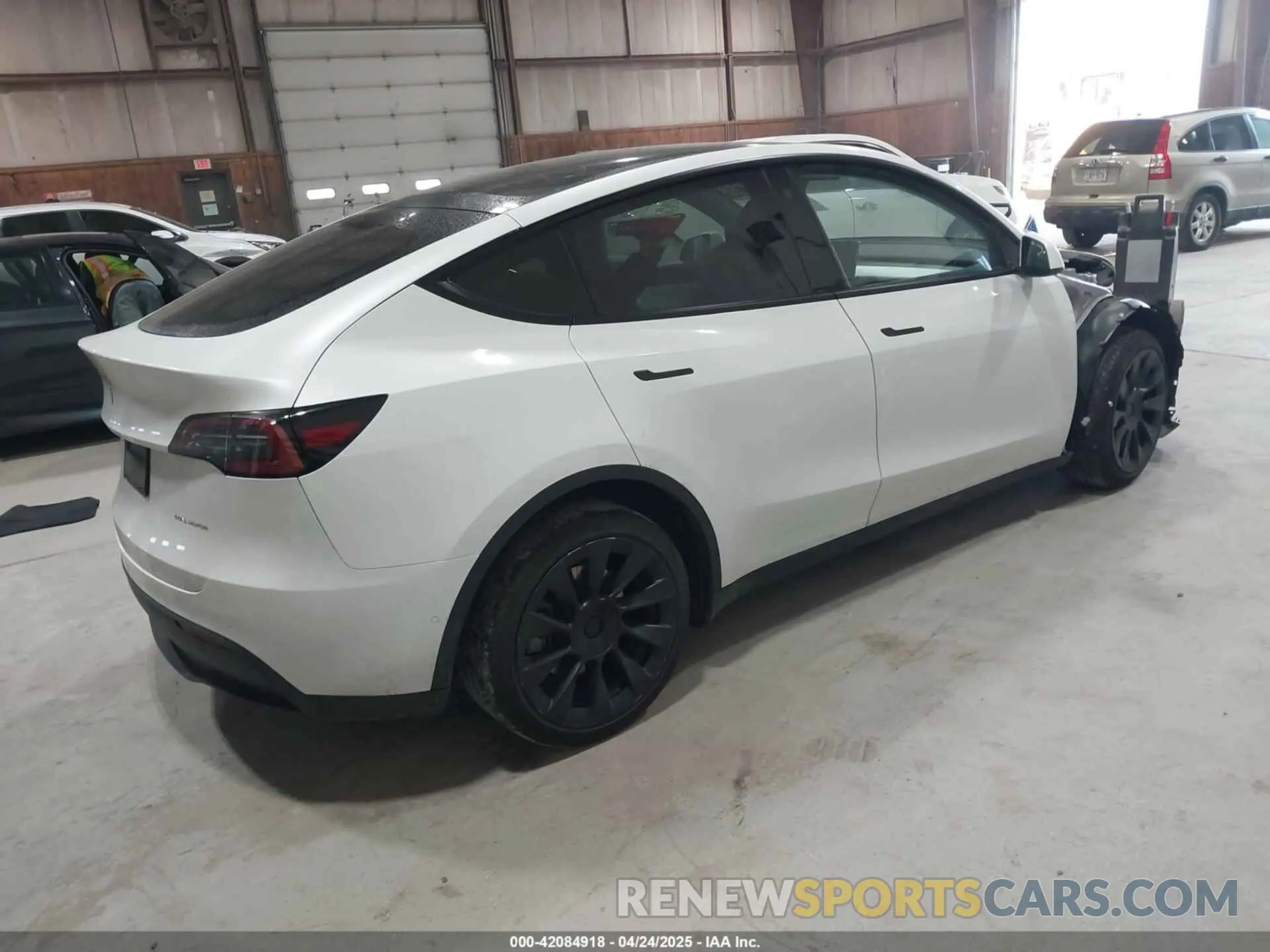 4 fotografías del automóvil dañado 7SAYGDEE6NF445753 TESLA MODEL Y 2022
