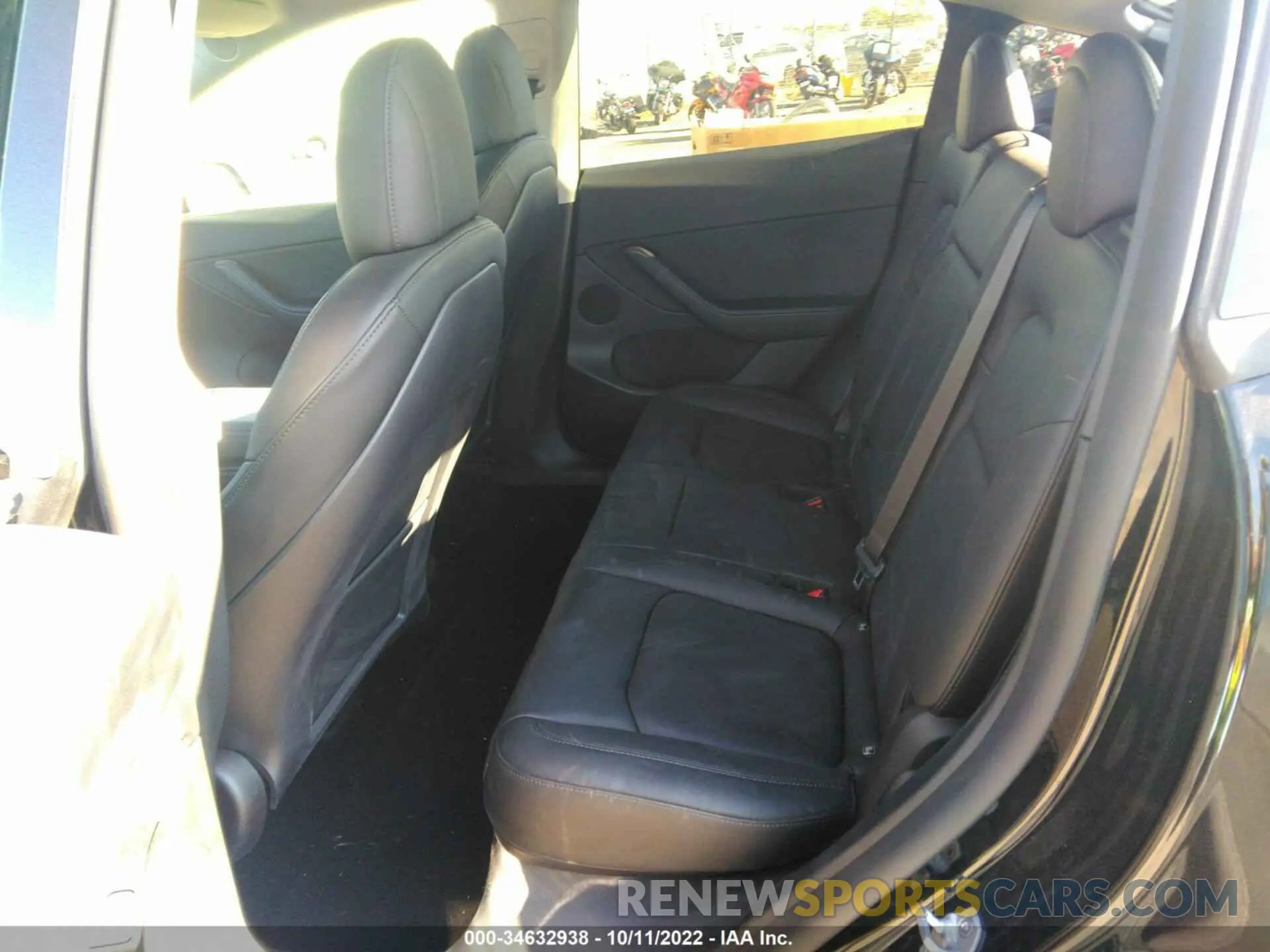 8 fotografías del automóvil dañado 7SAYGDEE6NF450757 TESLA MODEL Y 2022