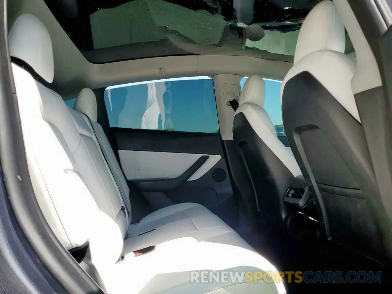 10 fotografías del automóvil dañado 7SAYGDEE6NF465873 TESLA MODEL Y 2022