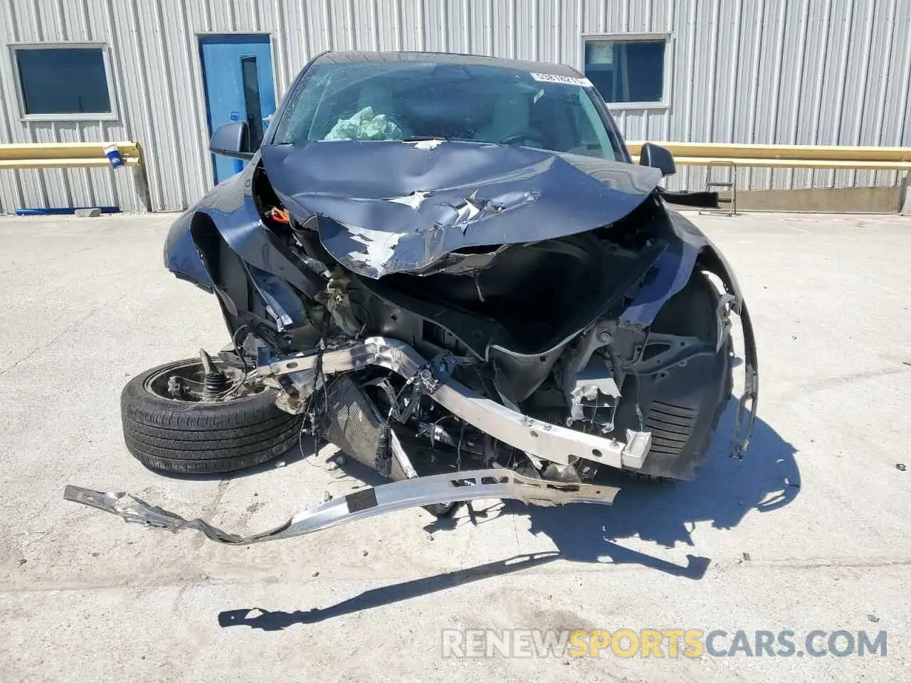 5 fotografías del automóvil dañado 7SAYGDEE6NF465873 TESLA MODEL Y 2022