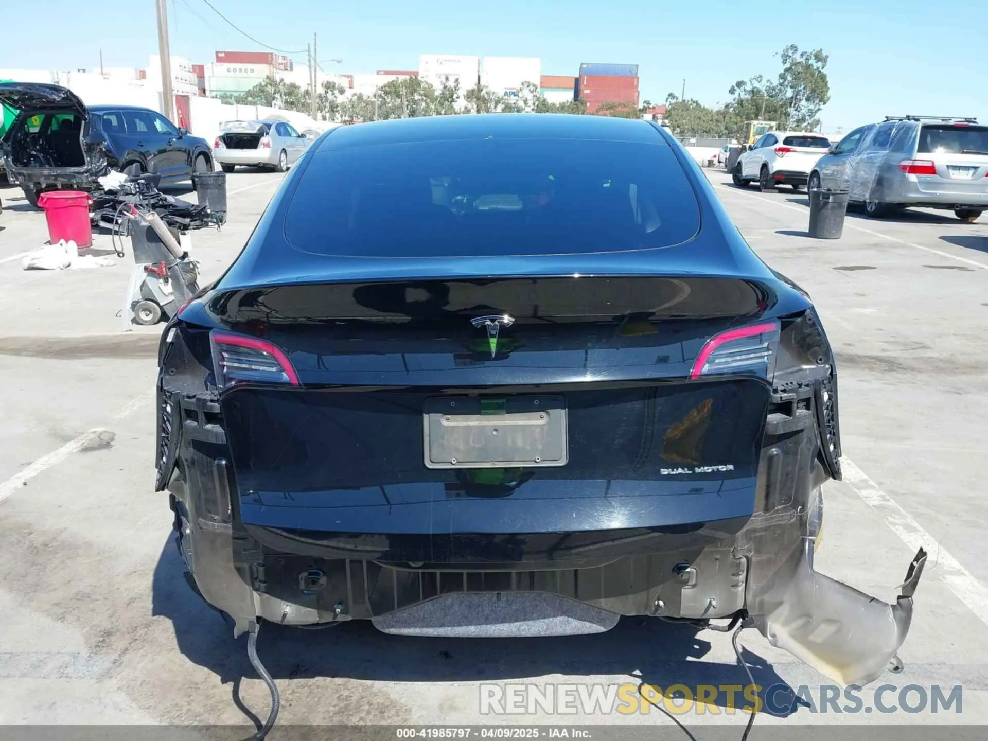 17 fotografías del automóvil dañado 7SAYGDEE6NF480471 TESLA MODEL Y 2022