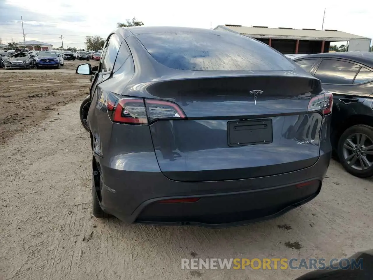 6 fotografías del automóvil dañado 7SAYGDEE6NF480499 TESLA MODEL Y 2022