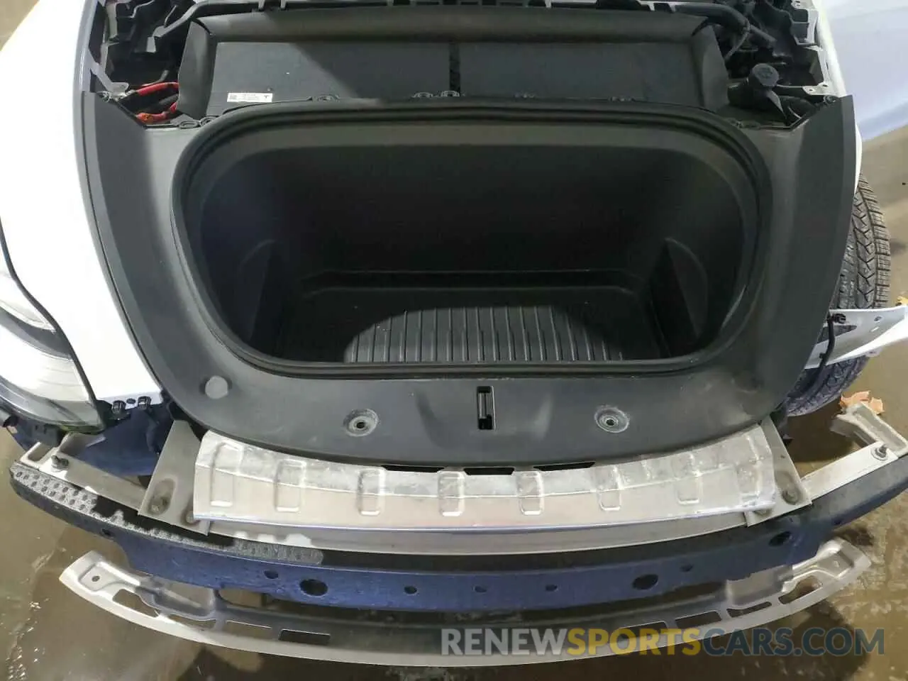 11 fotografías del automóvil dañado 7SAYGDEE7NA010026 TESLA MODEL Y 2022