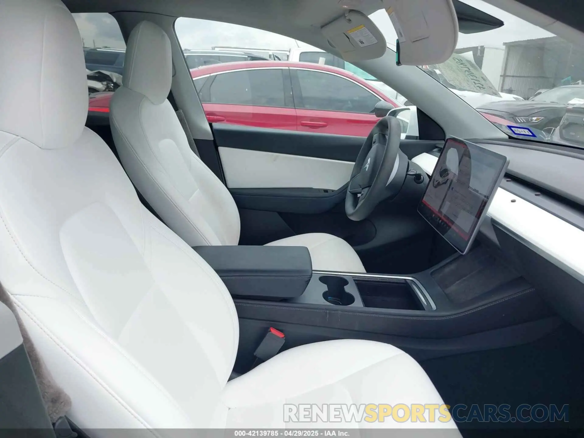 5 fotografías del automóvil dañado 7SAYGDEE7NF310555 TESLA MODEL Y 2022