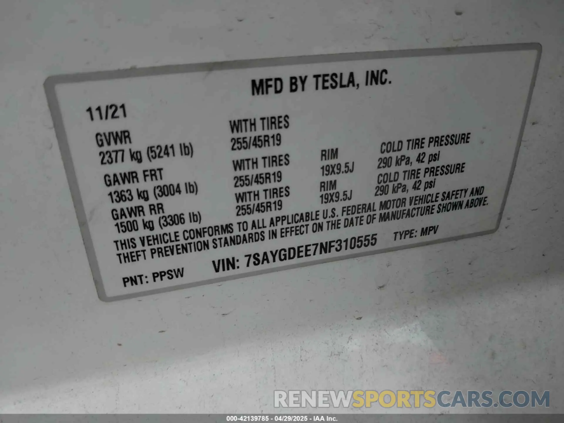 9 fotografías del automóvil dañado 7SAYGDEE7NF310555 TESLA MODEL Y 2022