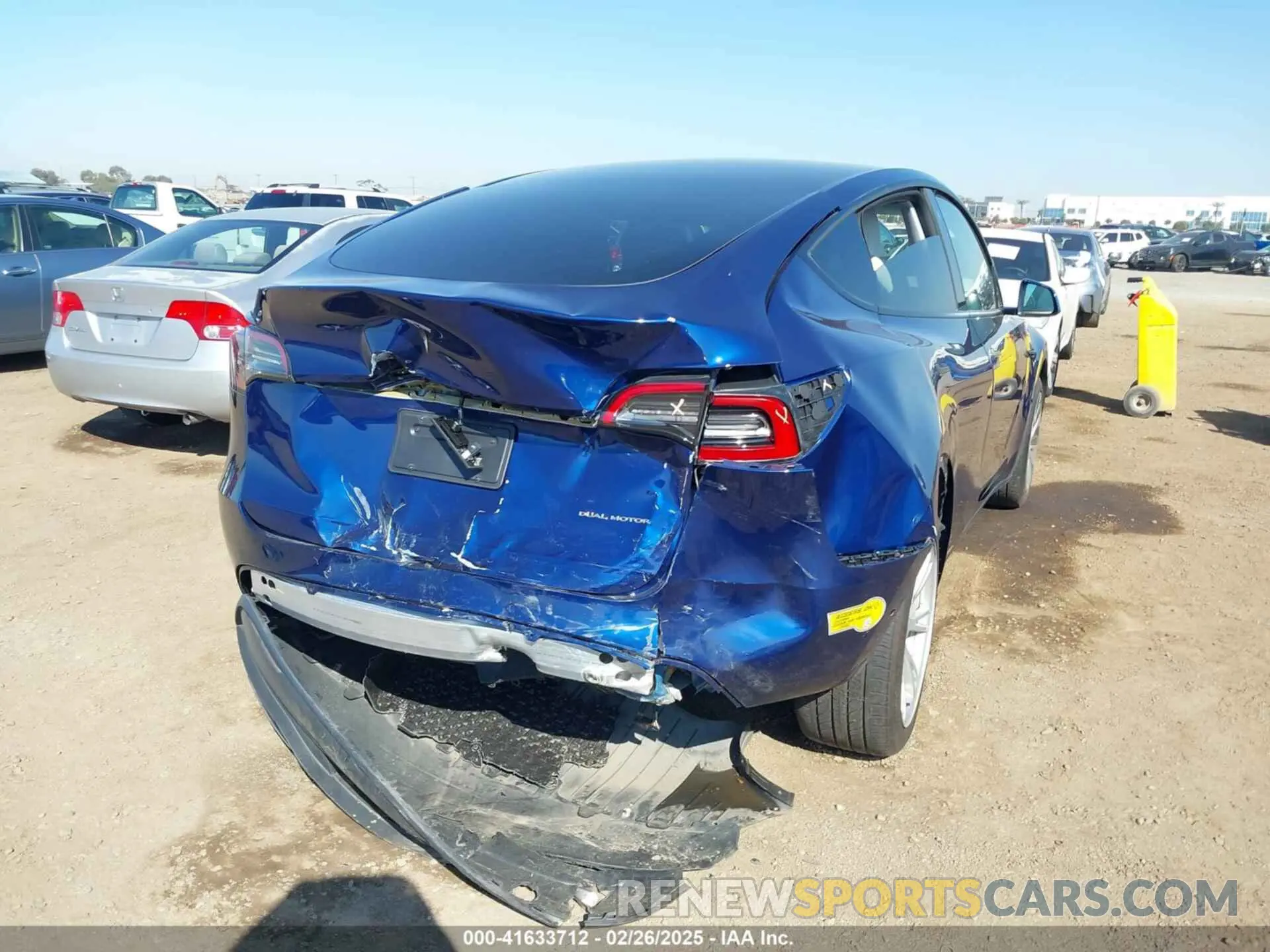 6 fotografías del automóvil dañado 7SAYGDEE7NF312239 TESLA MODEL Y 2022