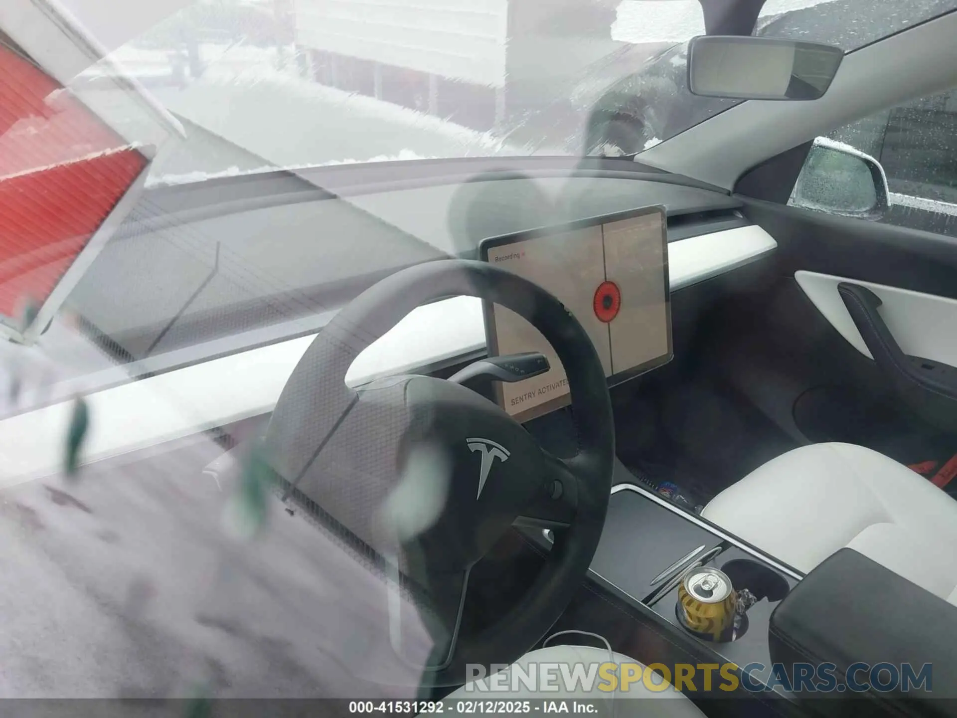 7 fotografías del automóvil dañado 7SAYGDEE7NF367810 TESLA MODEL Y 2022