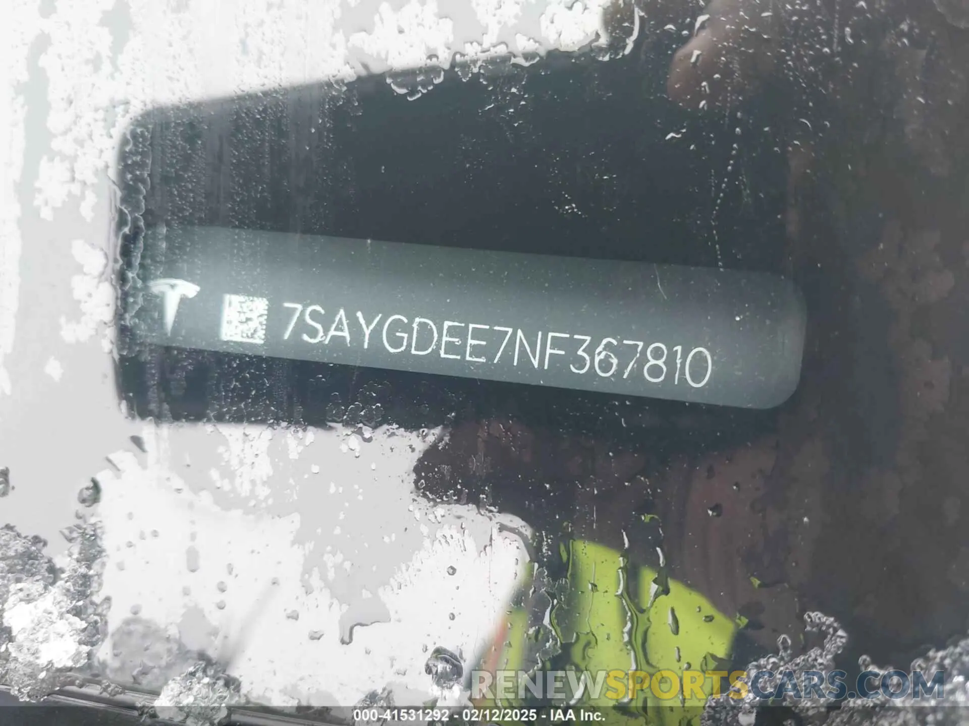 9 fotografías del automóvil dañado 7SAYGDEE7NF367810 TESLA MODEL Y 2022