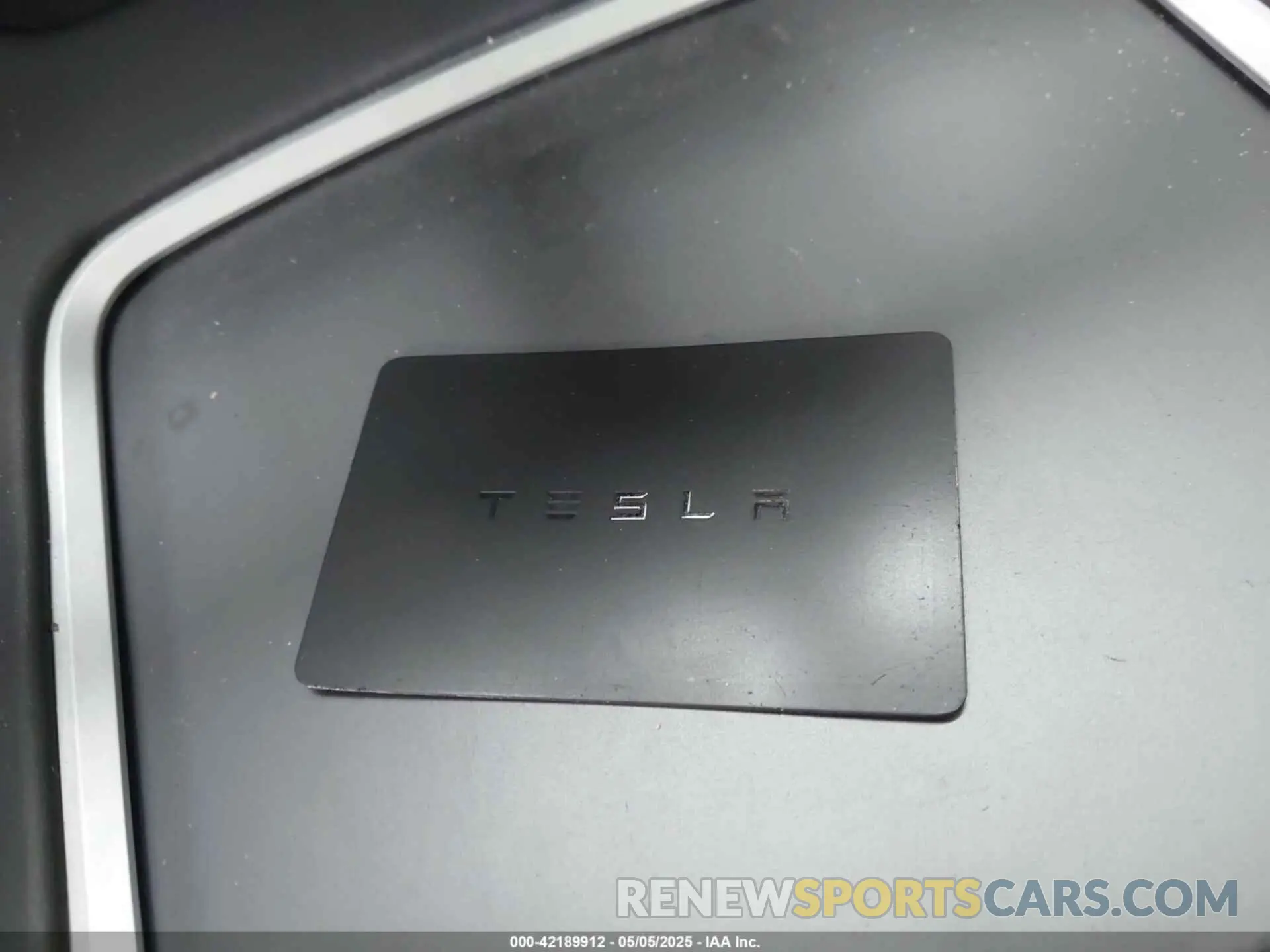 11 fotografías del automóvil dañado 7SAYGDEE7NF460942 TESLA MODEL Y 2022