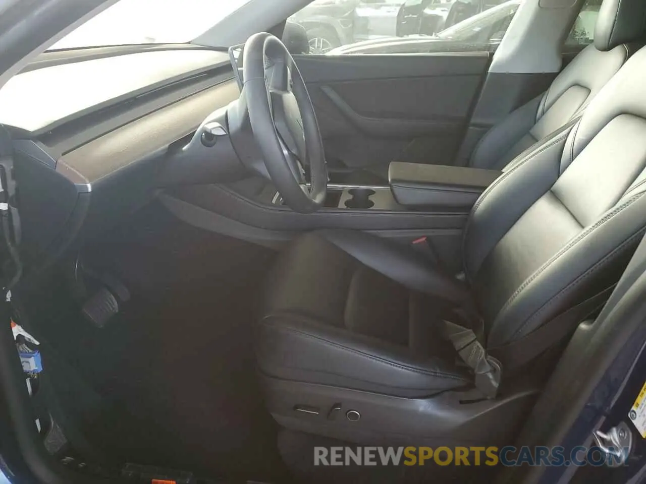 7 fotografías del automóvil dañado 7SAYGDEE7NF480656 TESLA MODEL Y 2022