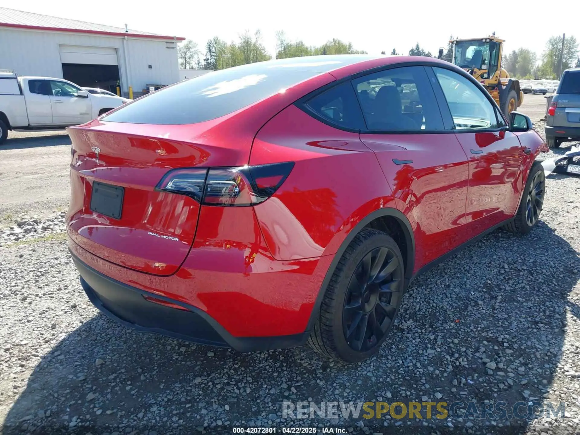4 fotografías del automóvil dañado 7SAYGDEE7NF549278 TESLA MODEL Y 2022