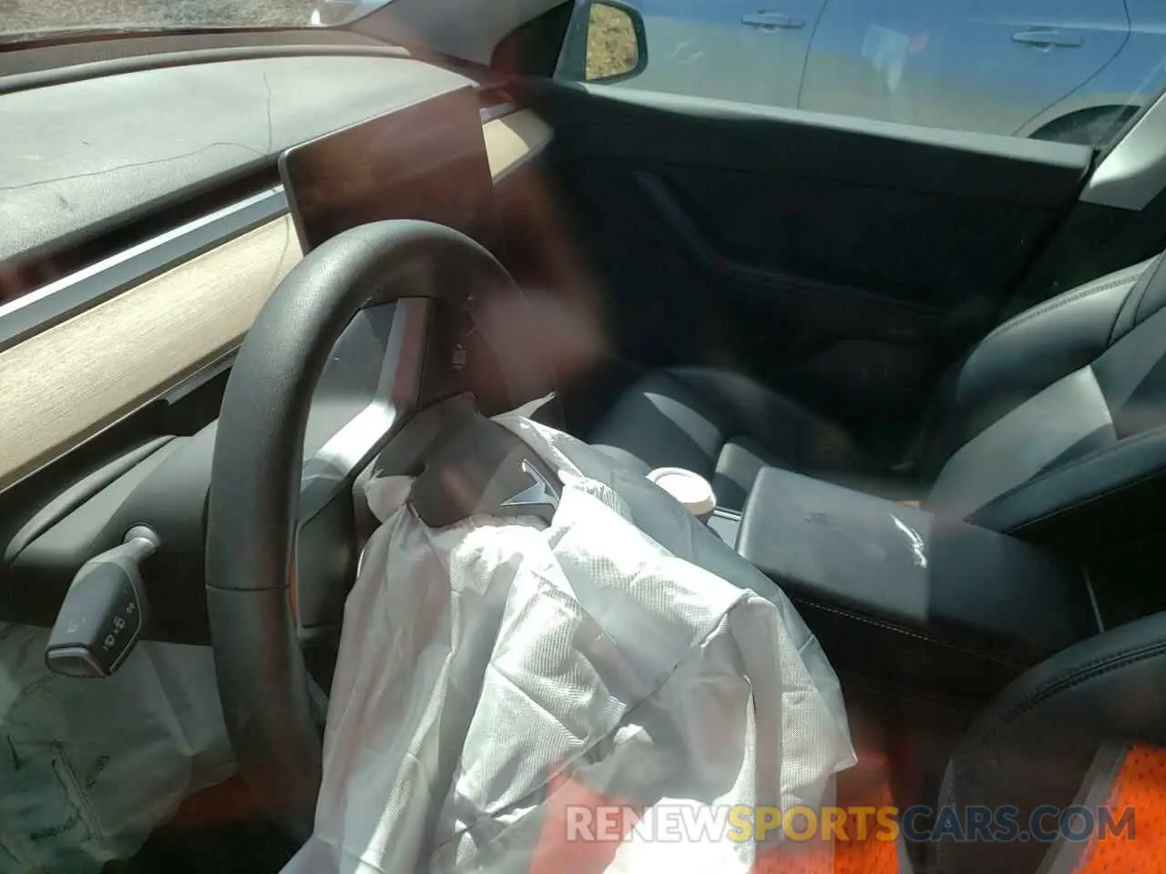 9 fotografías del automóvil dañado 7SAYGDEE8NF323945 TESLA MODEL Y 2022