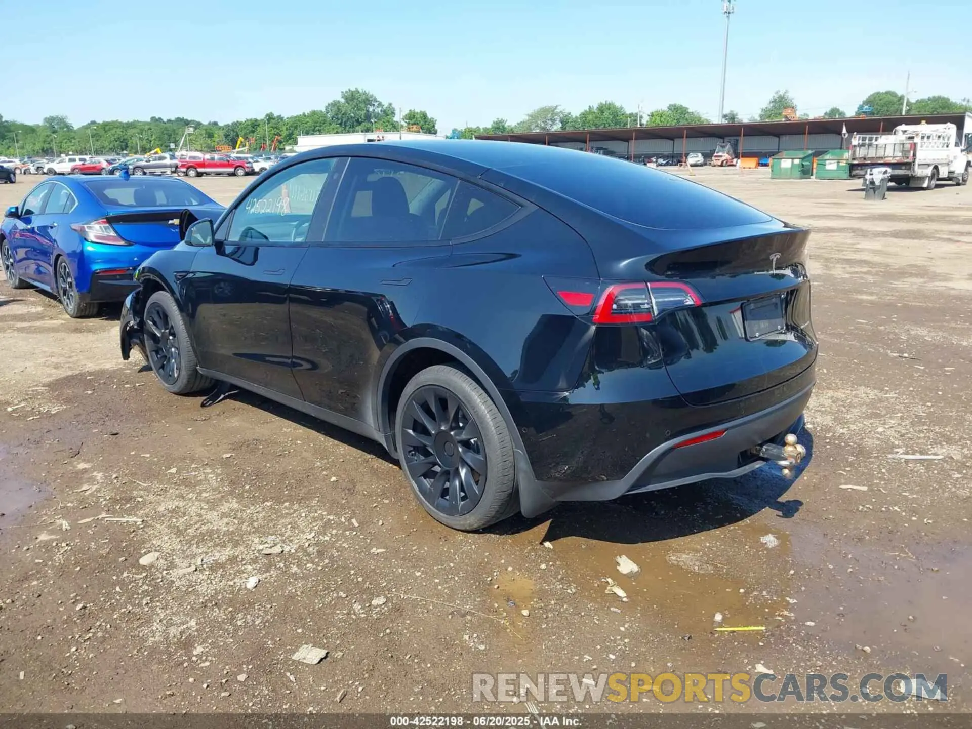 3 fotografías del automóvil dañado 7SAYGDEE8NF434074 TESLA MODEL Y 2022