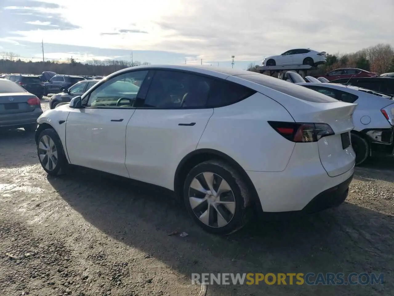 2 fotografías del automóvil dañado 7SAYGDEE8NF435001 TESLA MODEL Y 2022