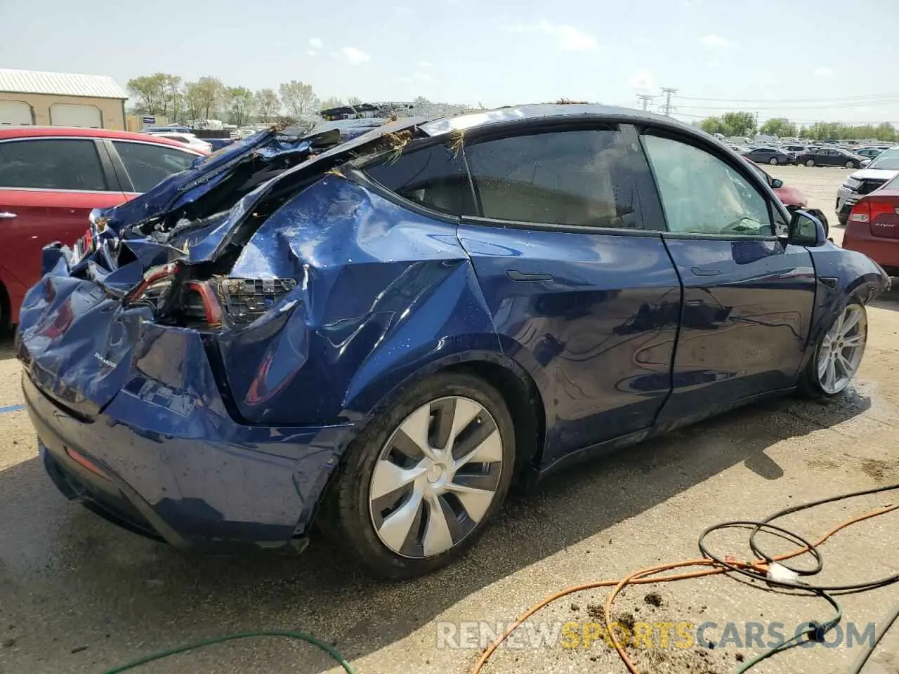3 fotografías del automóvil dañado 7SAYGDEE8NF447410 TESLA MODEL Y 2022