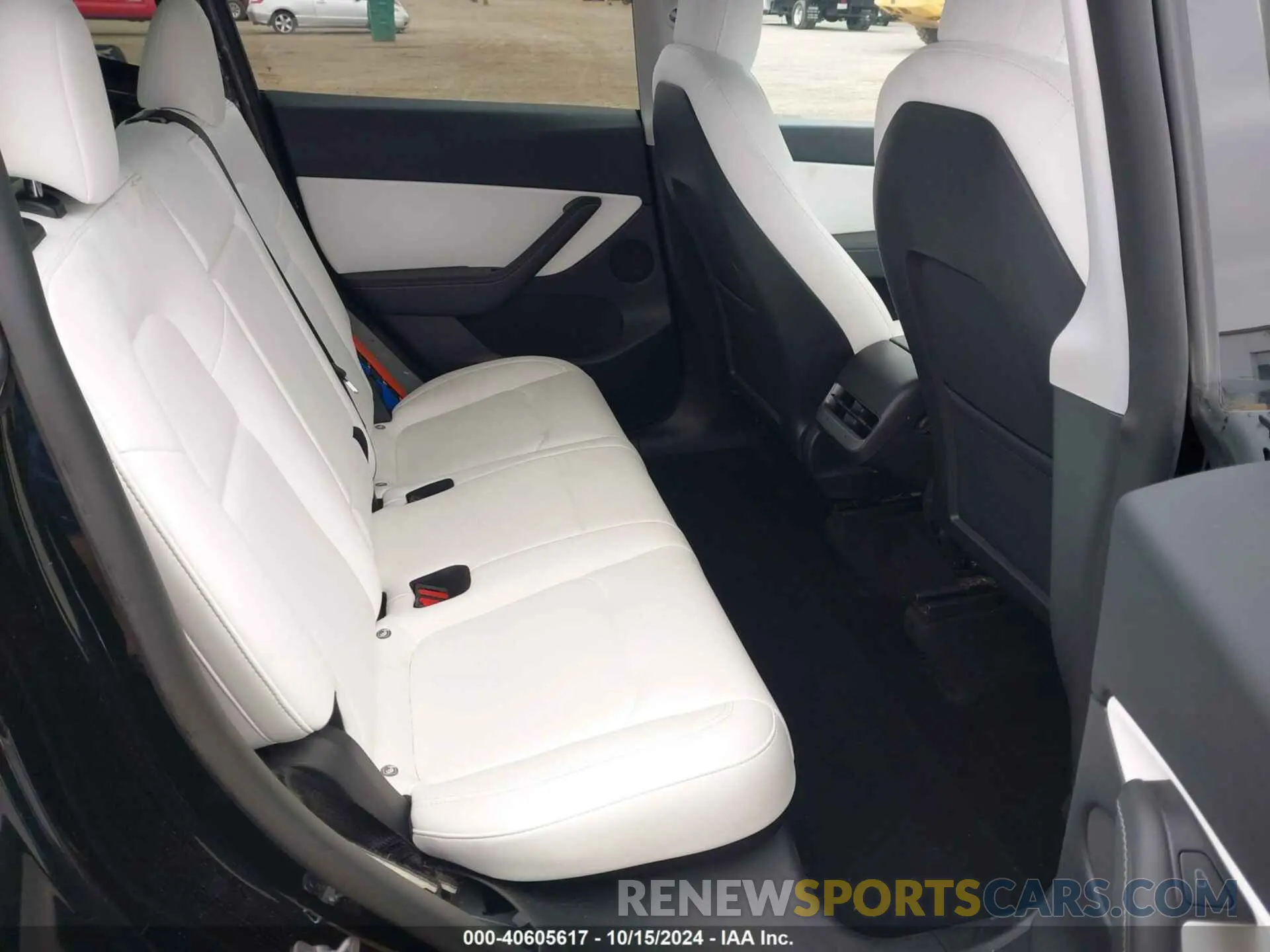 8 fotografías del automóvil dañado 7SAYGDEE8NF513339 TESLA MODEL Y 2022