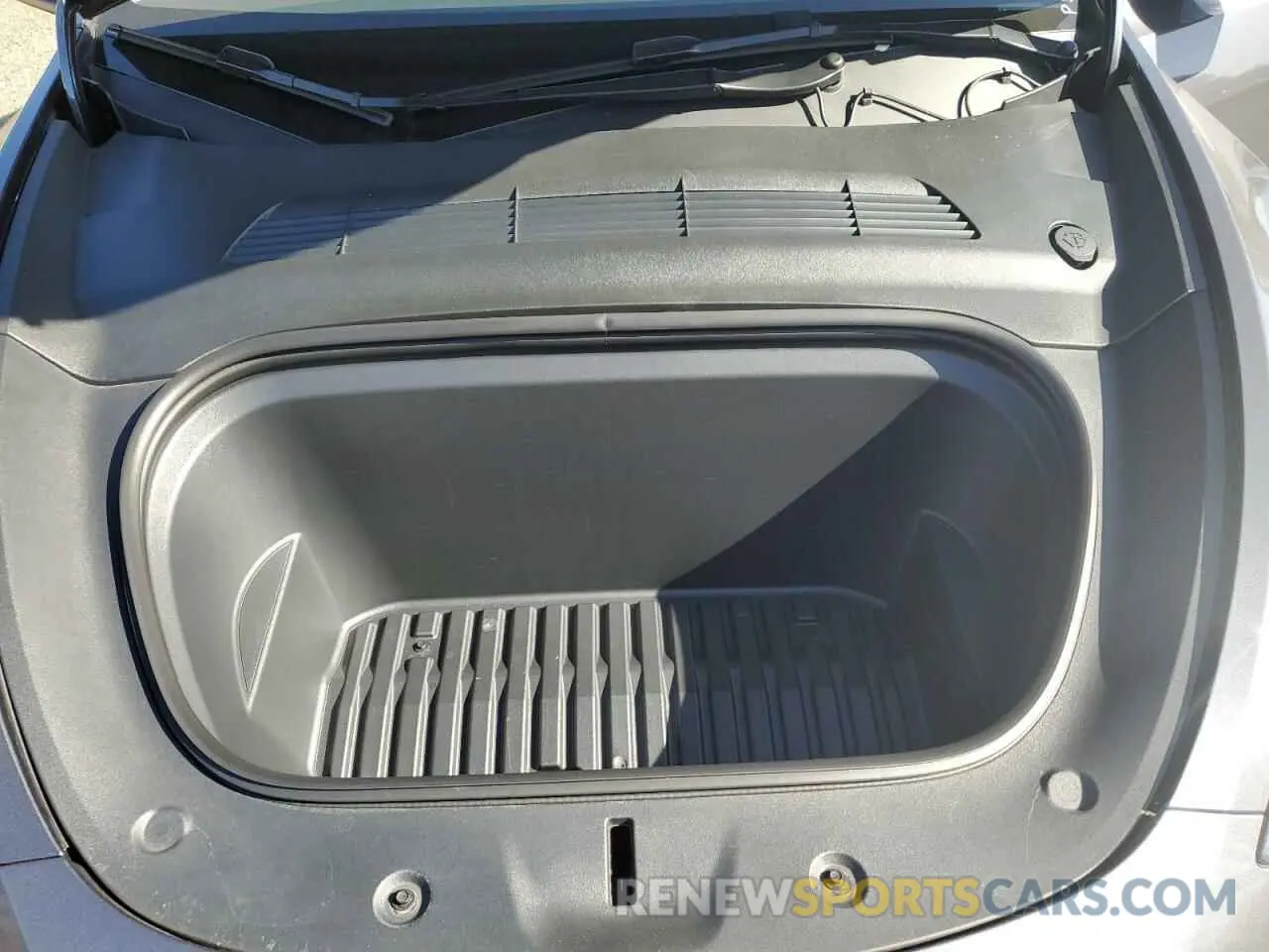 11 fotografías del automóvil dañado 7SAYGDEE8NF518847 TESLA MODEL Y 2022