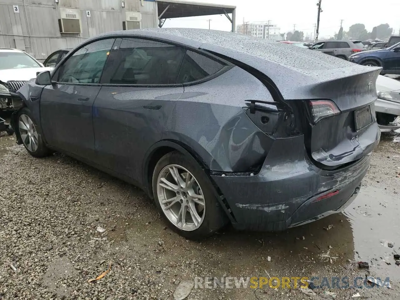 2 fotografías del automóvil dañado 7SAYGDEE8NF555915 TESLA MODEL Y 2022