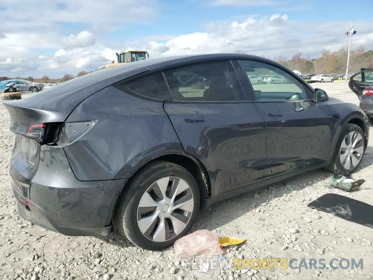 3 fotografías del automóvil dañado 7SAYGDEE9NA007886 TESLA MODEL Y 2022